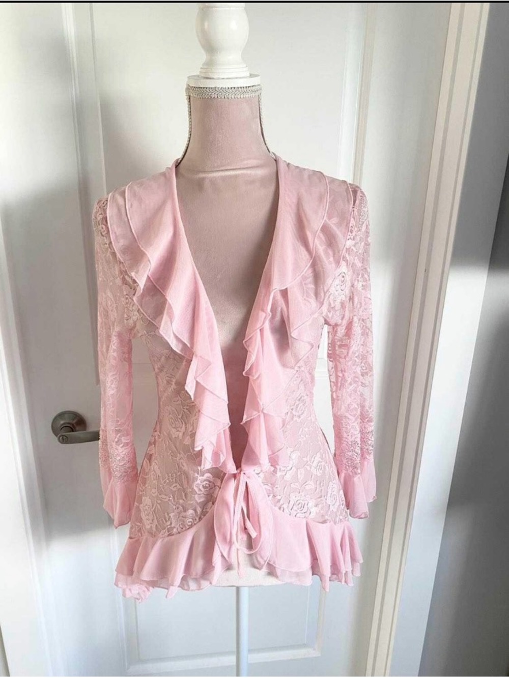NWOT ~ Dreamgirl Light Pink Ruffle Lace Tie-Front Cardigan/ Thong